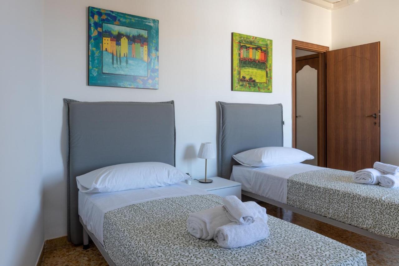 Pisa Quiet And Bright Flats With Balcony Apartman Kültér fotó