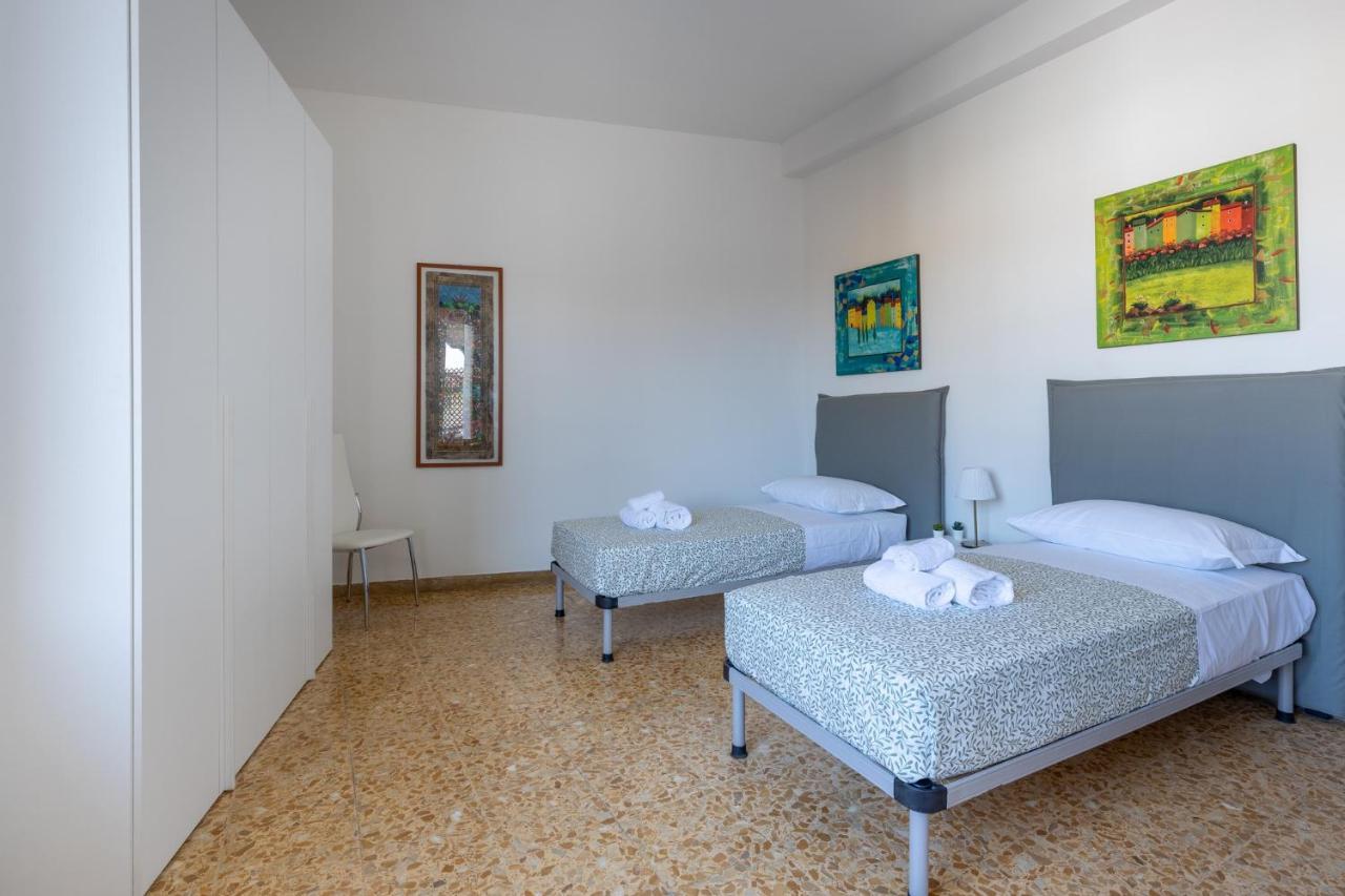 Pisa Quiet And Bright Flats With Balcony Apartman Kültér fotó
